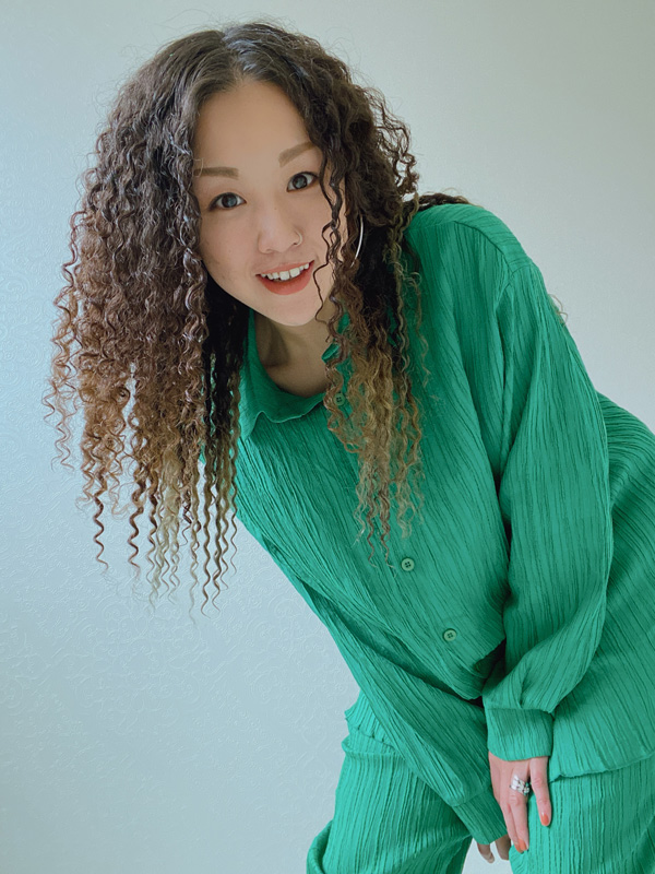 HINAKO緑のドレス